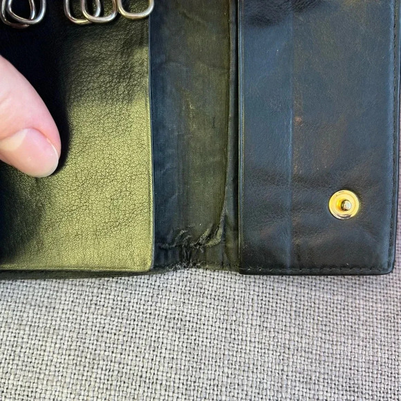 CHANEL Key Case 6 Hooks Leather Black - Picture 5 of 6